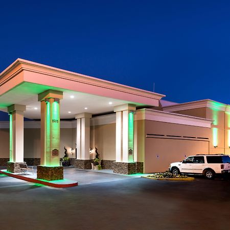 Holiday Inn Hotel & Suites Oklahoma City North By Ihg Ngoại thất bức ảnh