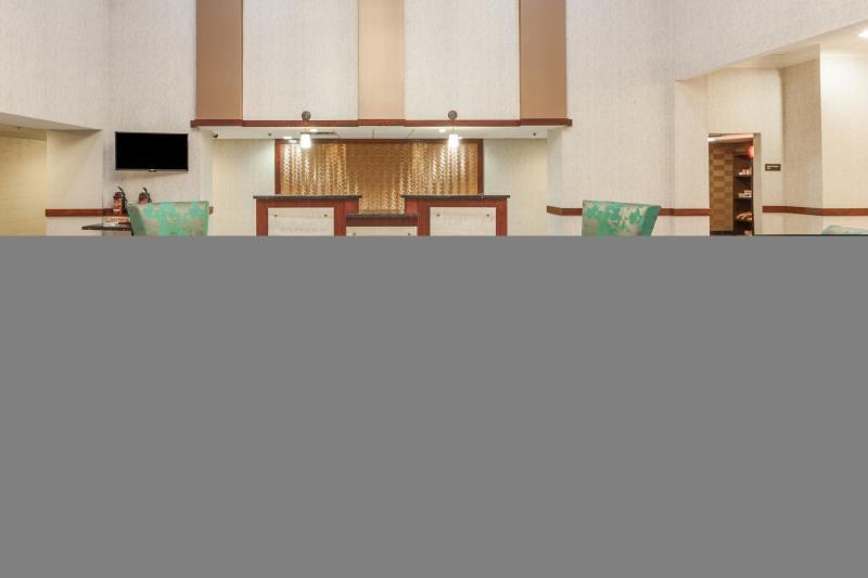 Holiday Inn Hotel & Suites Oklahoma City North By Ihg Ngoại thất bức ảnh
